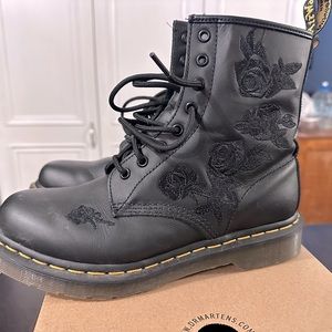 Doc Martin boots size 8